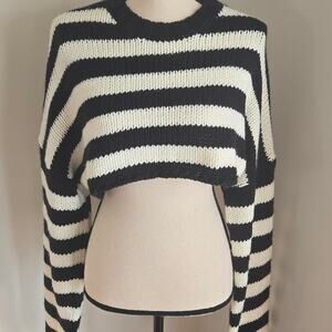 The ragged priest black and white cropped sweater